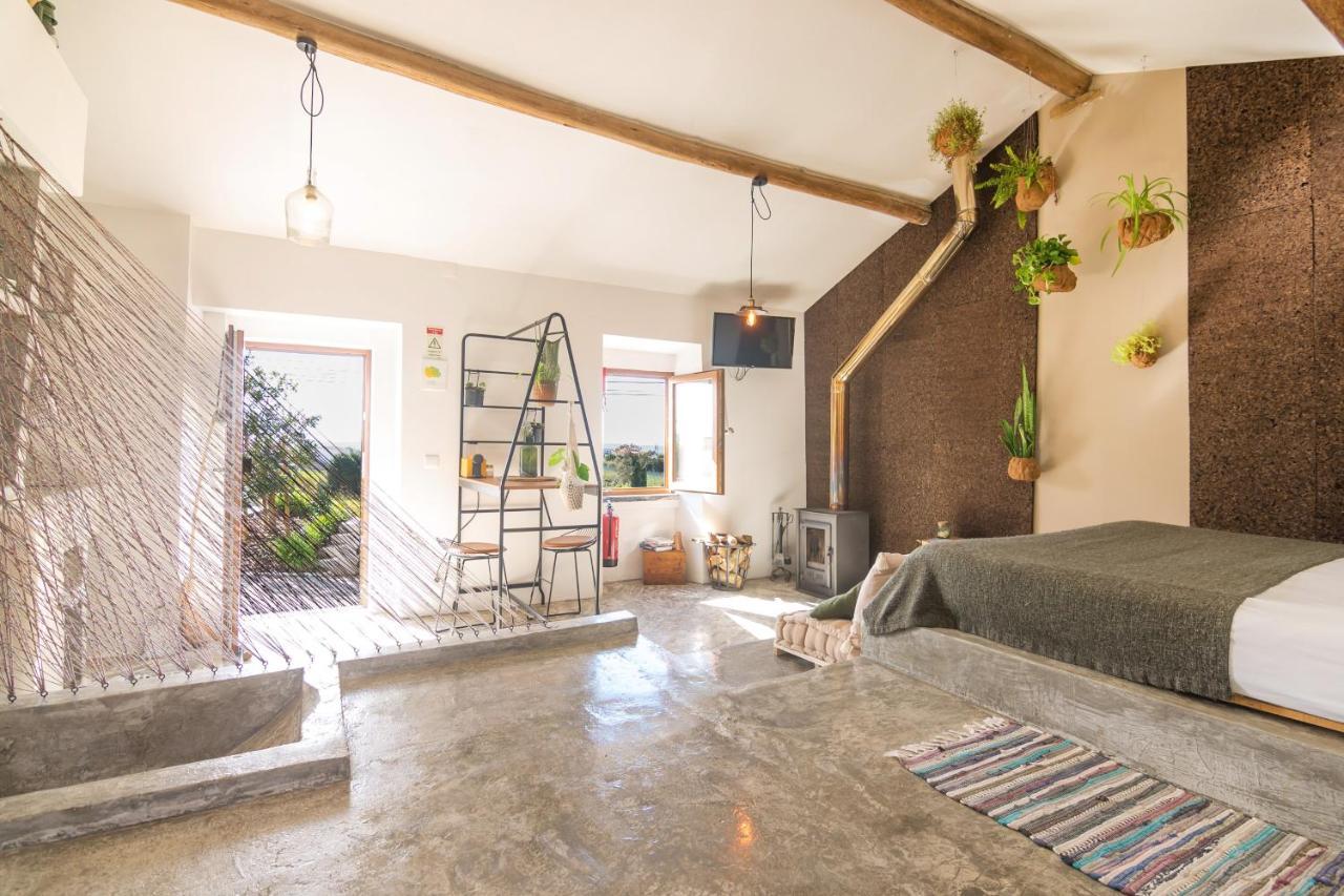 Гостевой дом Obidos Rural Chic House Usseira Экстерьер фото