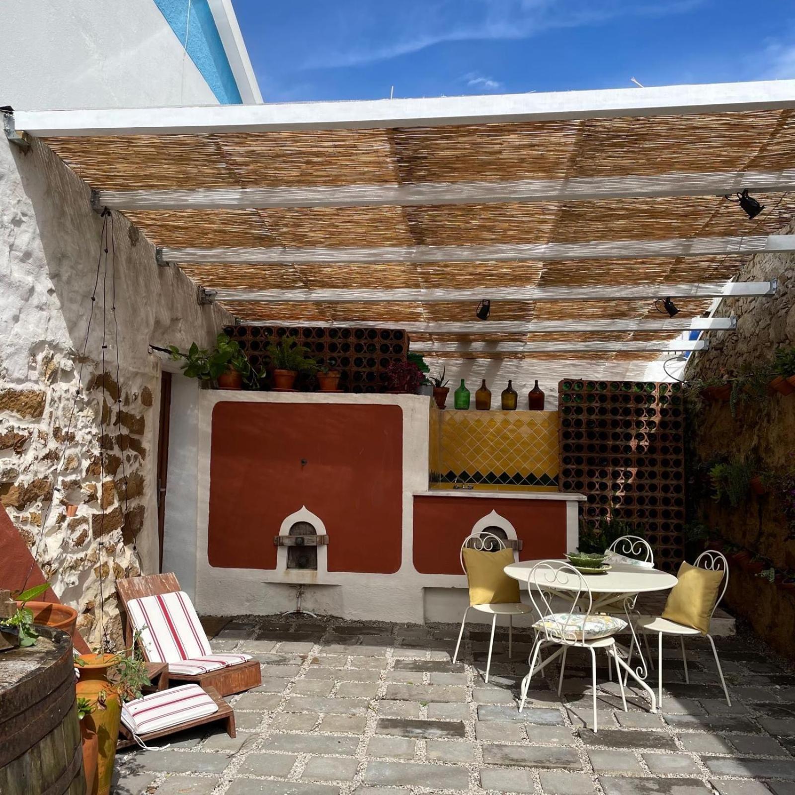 Гостевой дом Obidos Rural Chic House Usseira Экстерьер фото